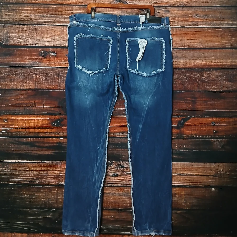 NWT Evolution in Design Jeans Mens 40X32 Slim Mid Rise Frayed Fringe Distressed - Picture 3 of 9